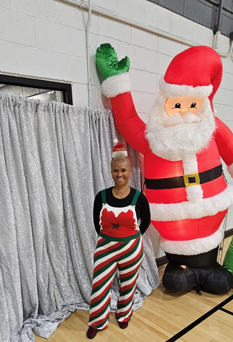 Thanksgiving and Christmas 2024 photo